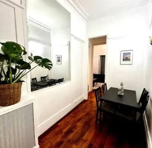 Champs-elysees - Arc De Triomphe - 4 People Apartman *